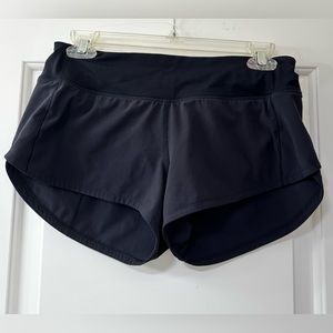 LULULEMON low-rise 2.5” shorts